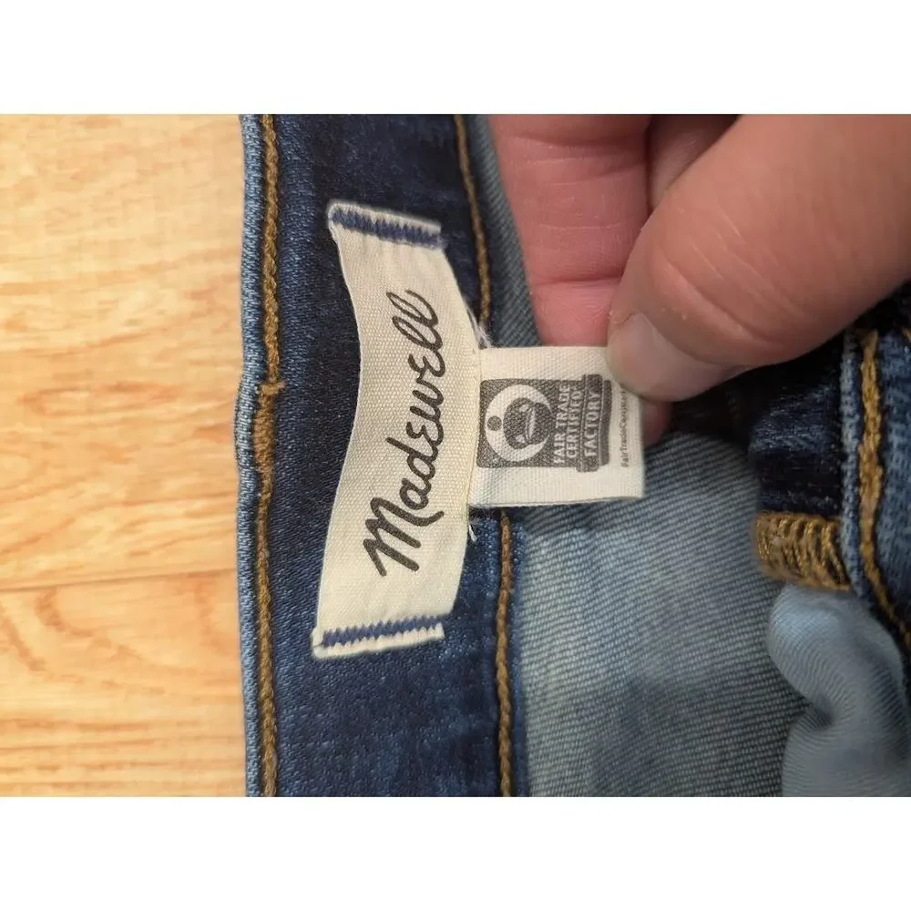 Madewell Mid-Rise Cut Off Distressed Blue Denim Jean Shorts Sz 31 Womens
